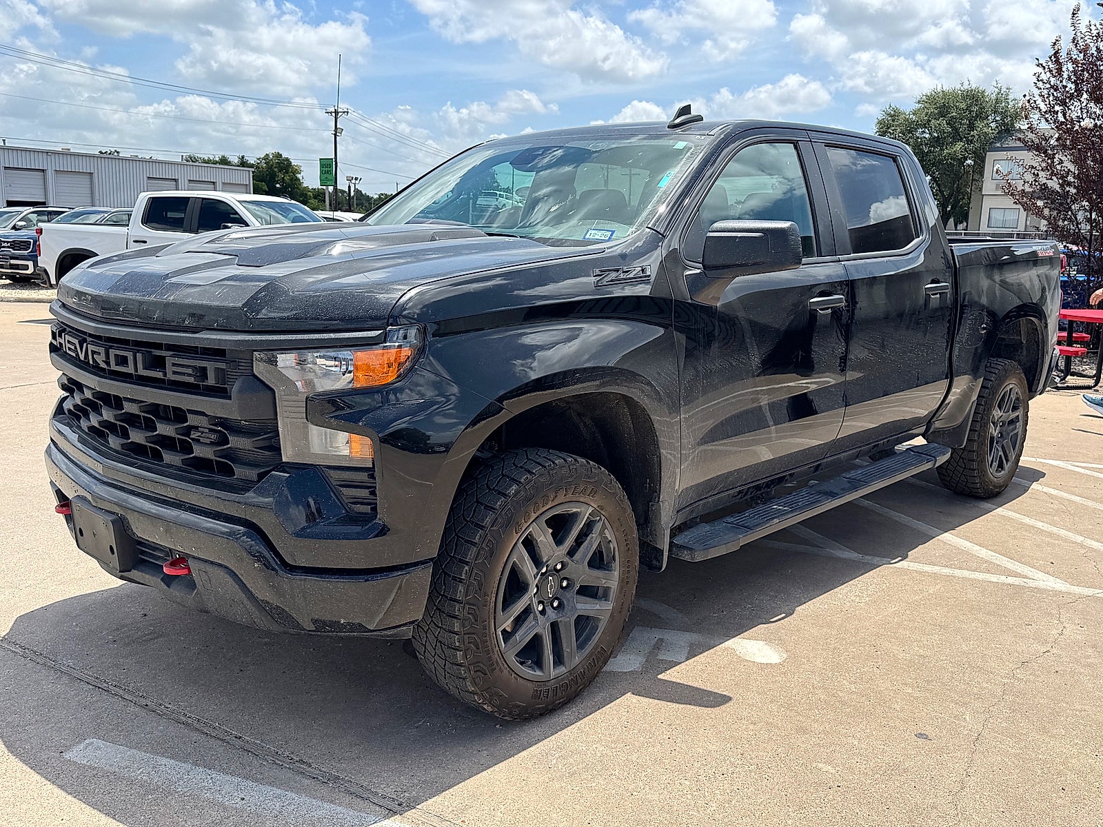 2025 Chevrolet Silverado 1500 4WD Crew Cab Short Bed Custom Trail Boss