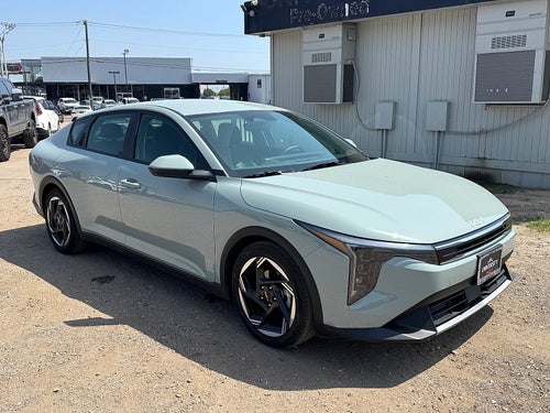 2026 Kia K4 EX