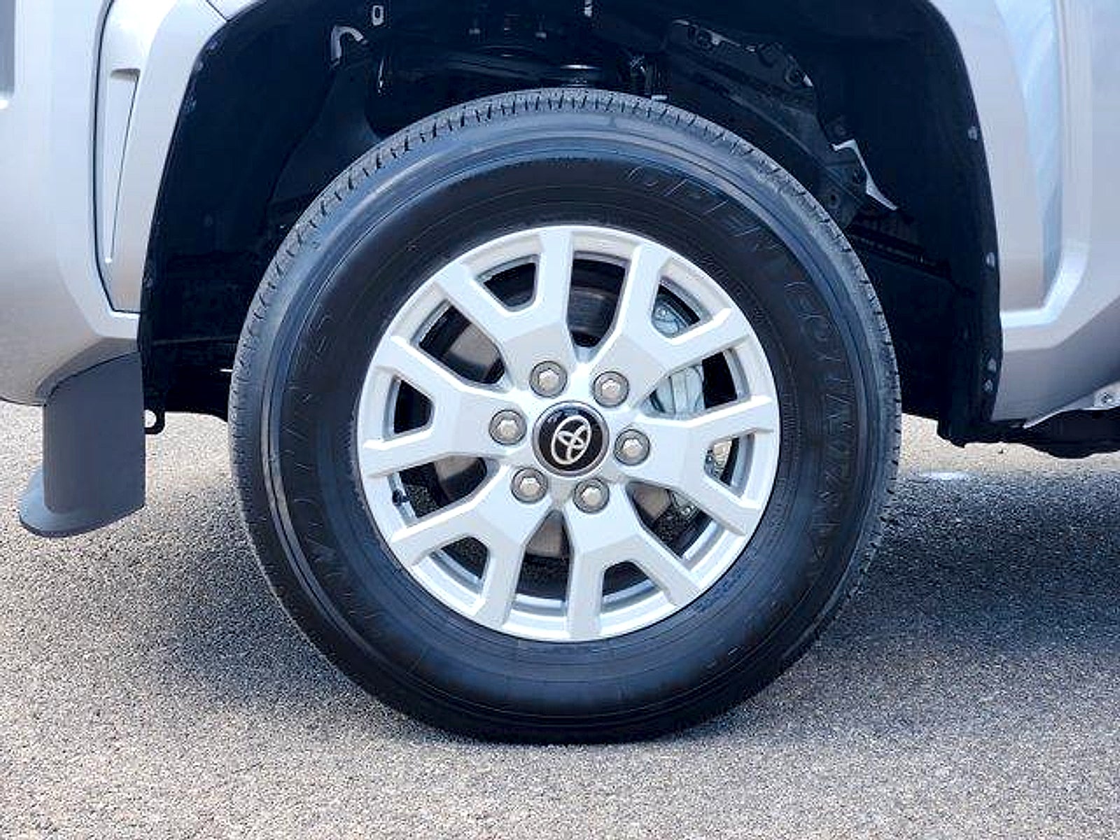 2025 Toyota Tacoma 2WD SR5