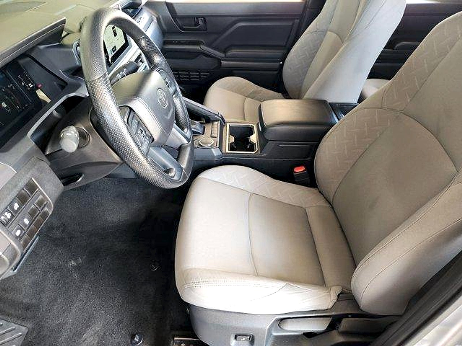 2025 Toyota Tacoma 2WD SR5