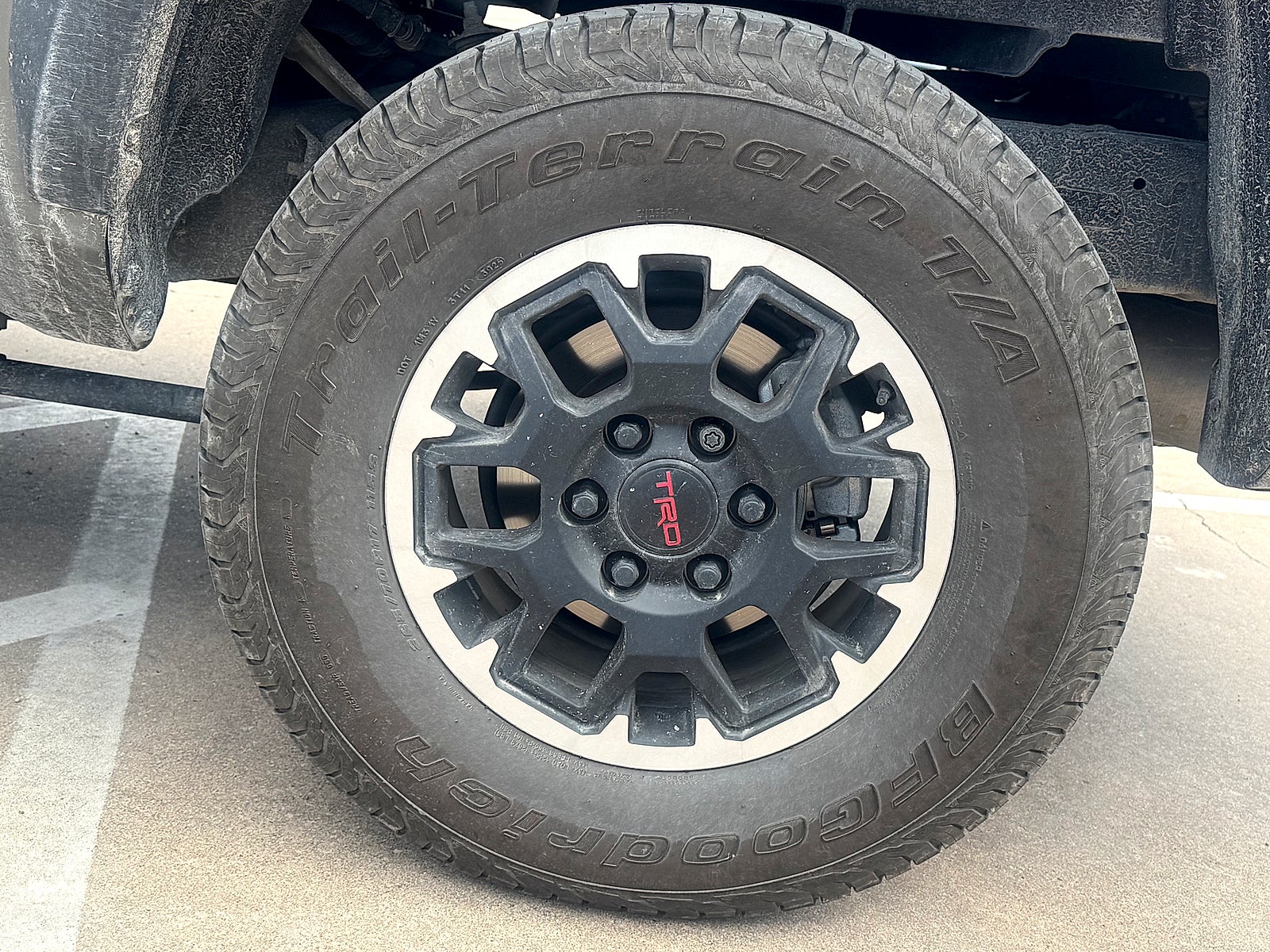 2025 Toyota Tacoma 4WD SR