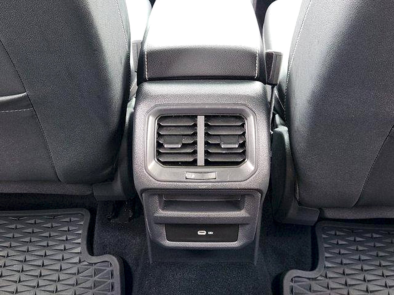 2022 Volkswagen Taos 1.5T SEL