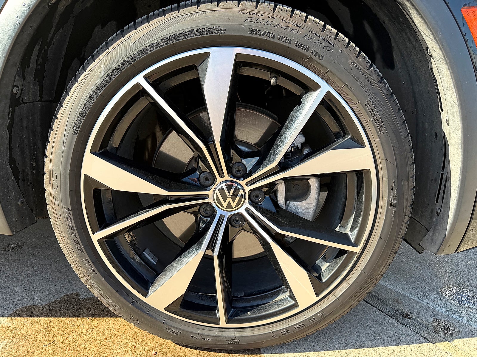 2022 Volkswagen Tiguan 2.0T SEL R-Line