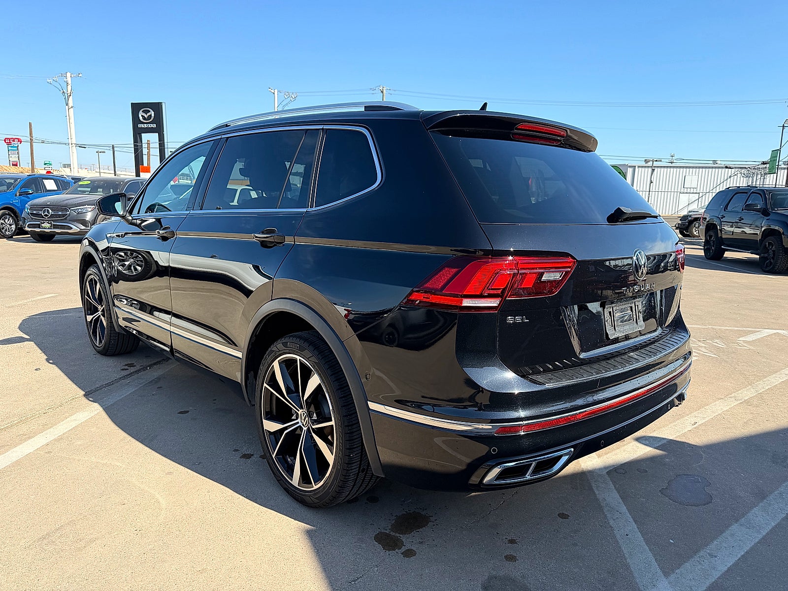 2022 Volkswagen Tiguan 2.0T SEL R-Line