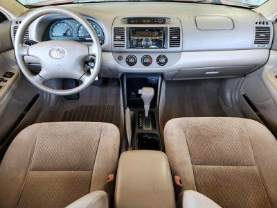 2004 Toyota Camry LE