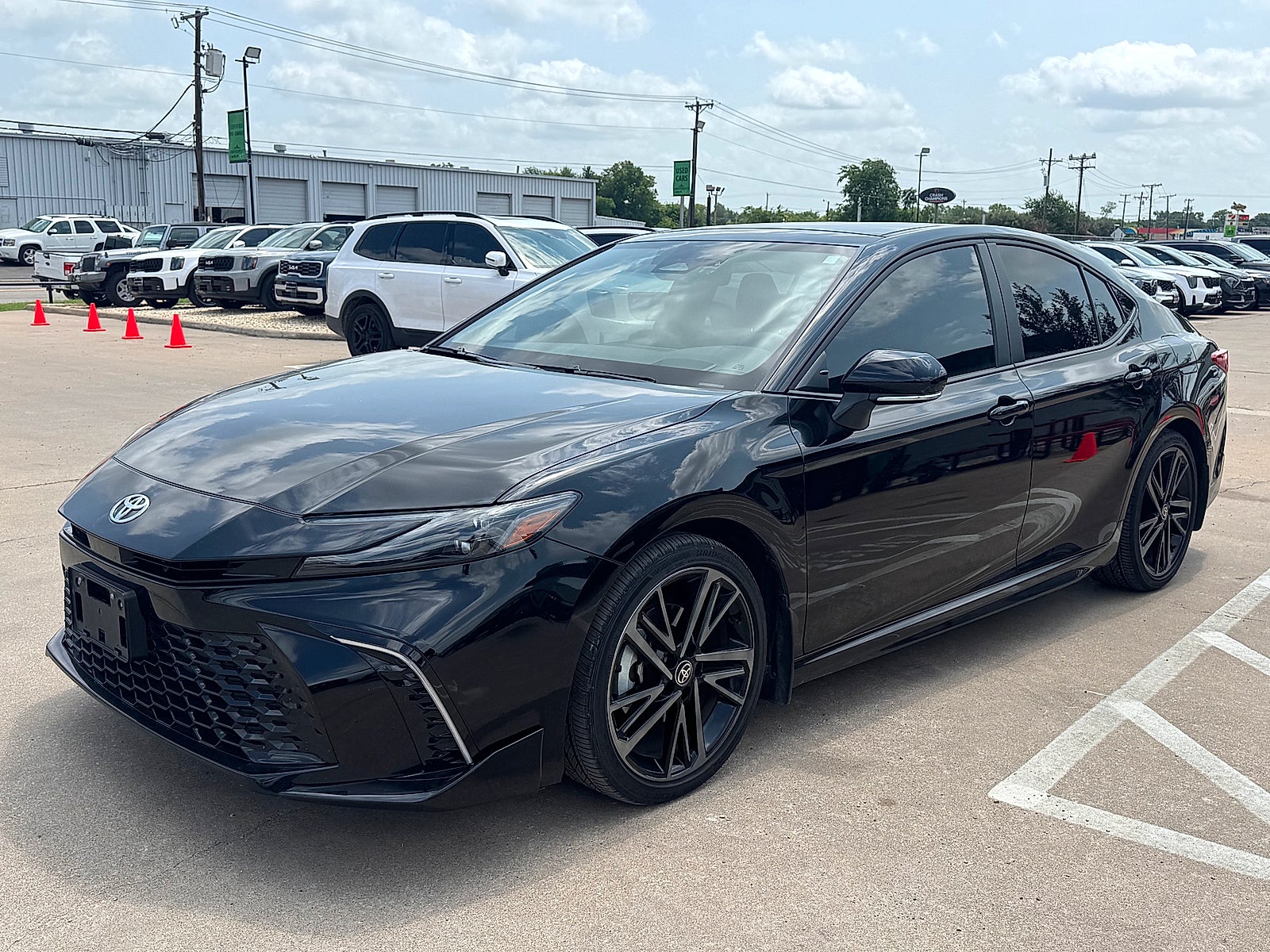 2025 Toyota Camry XSE (CVT) 4DR FRONT-WHEEL DRIVE SEDAN