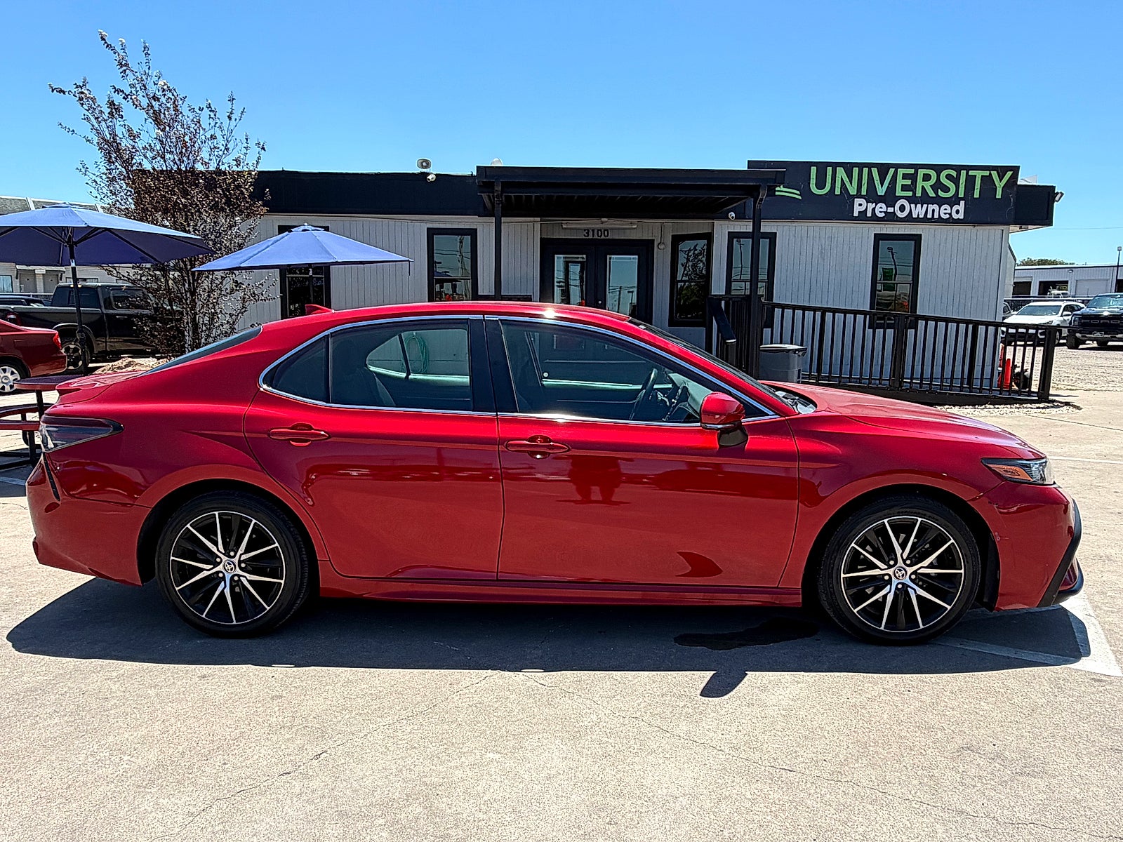 2022 Toyota Camry SE