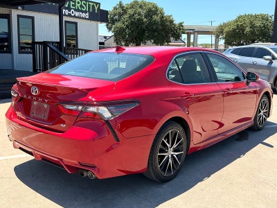 2022 Toyota Camry SE