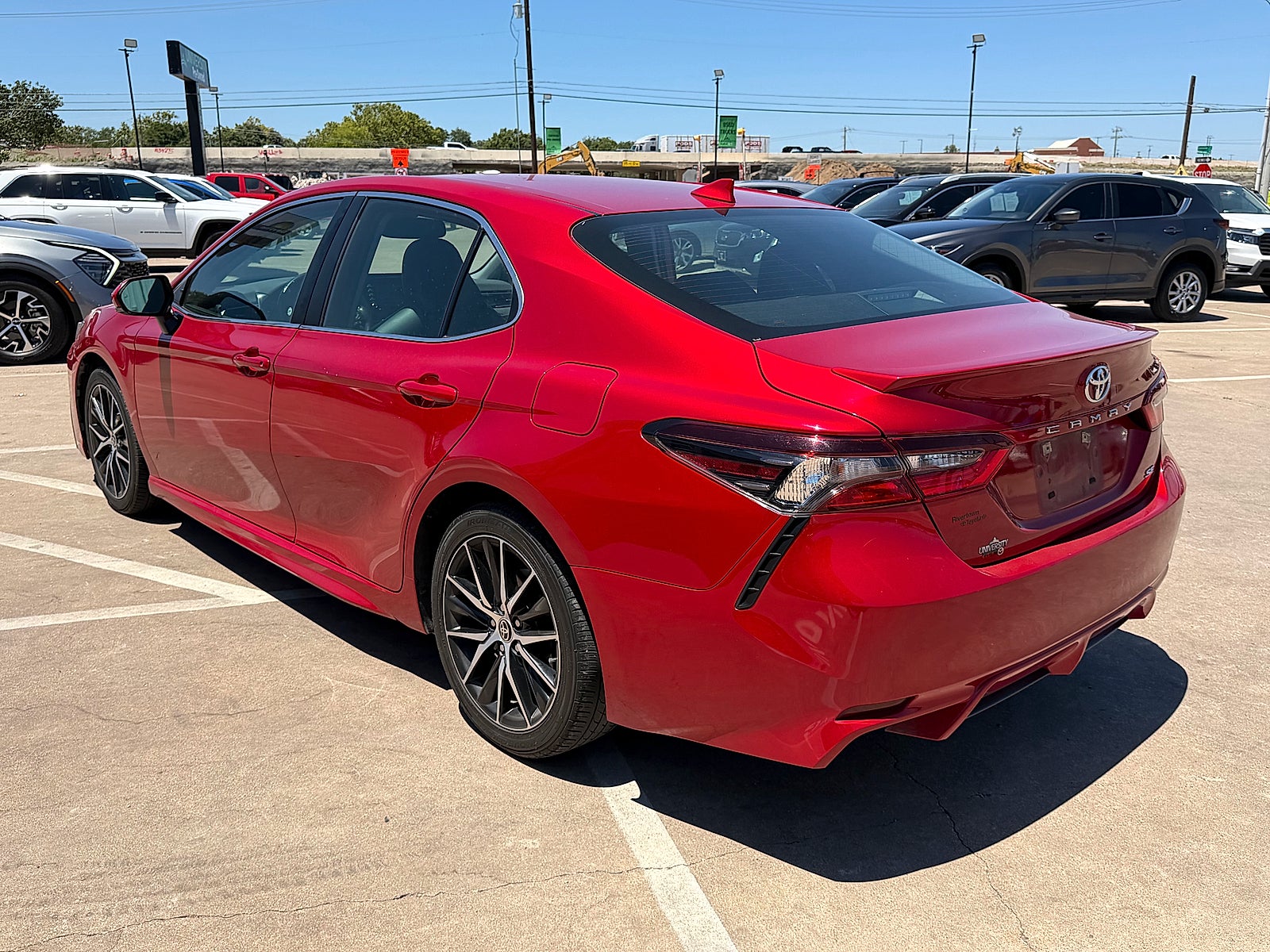 2022 Toyota Camry SE