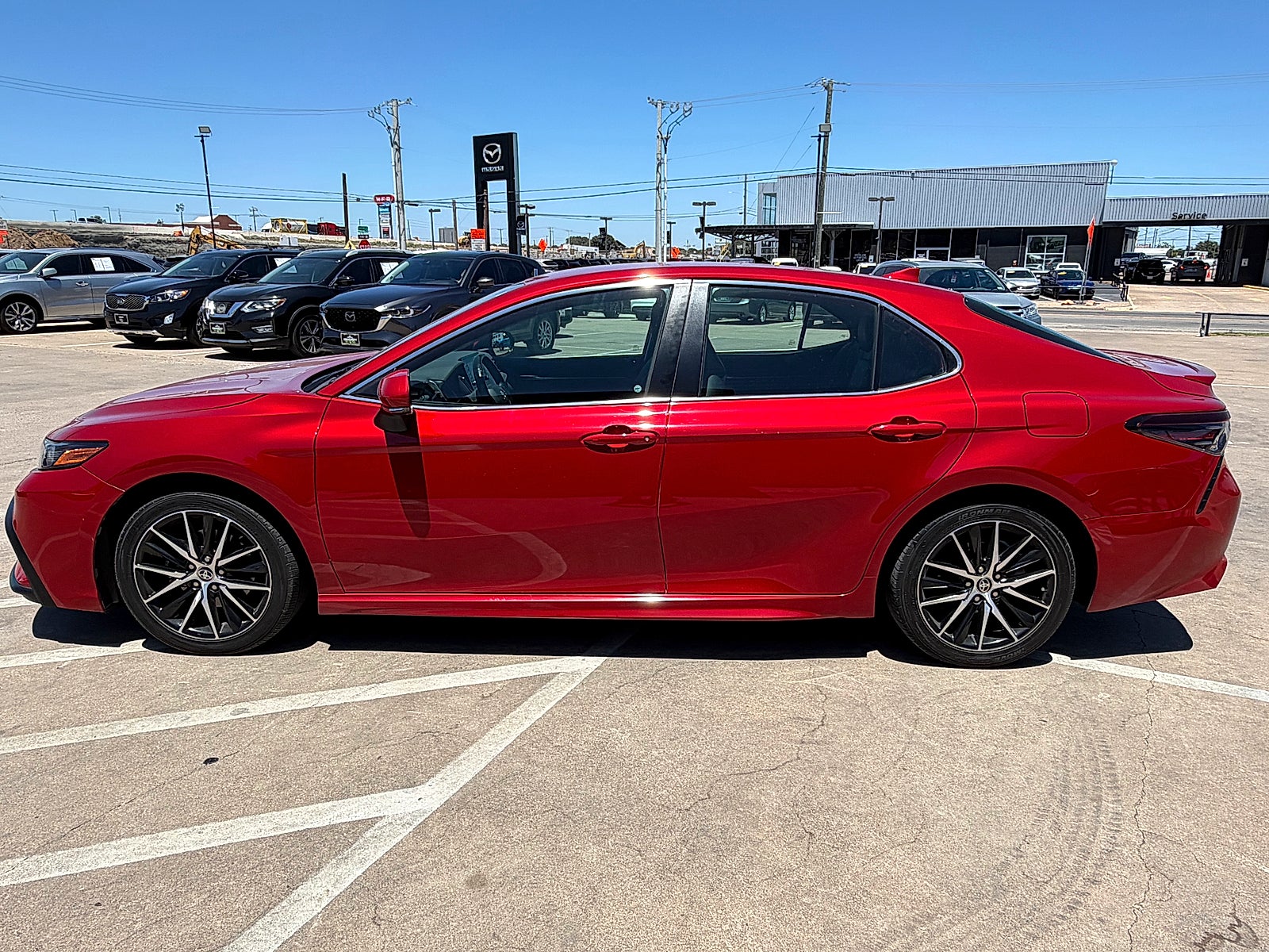 2022 Toyota Camry SE