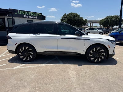 2024 Lincoln Nautilus Reserve