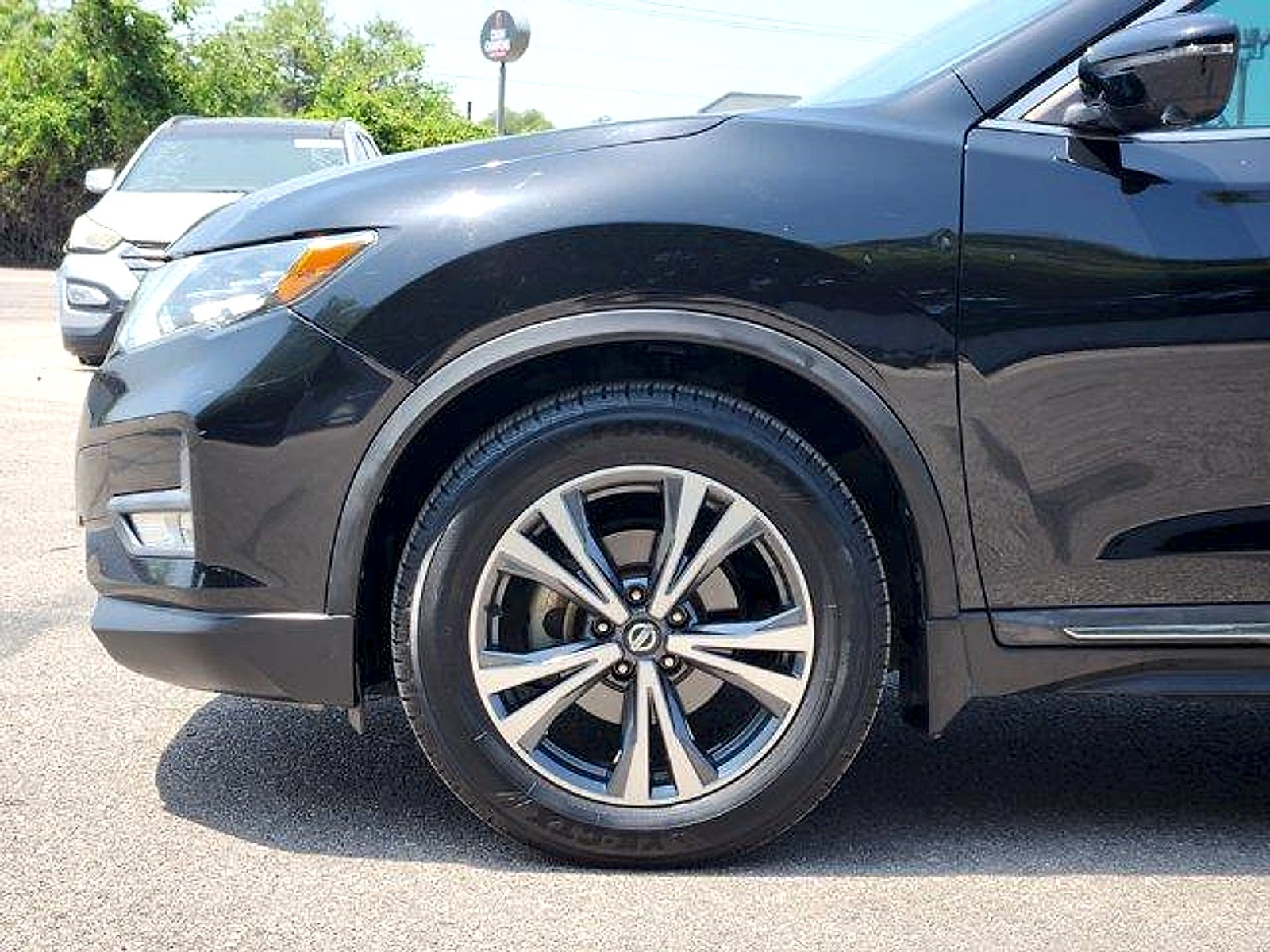2017 Nissan Rogue SL