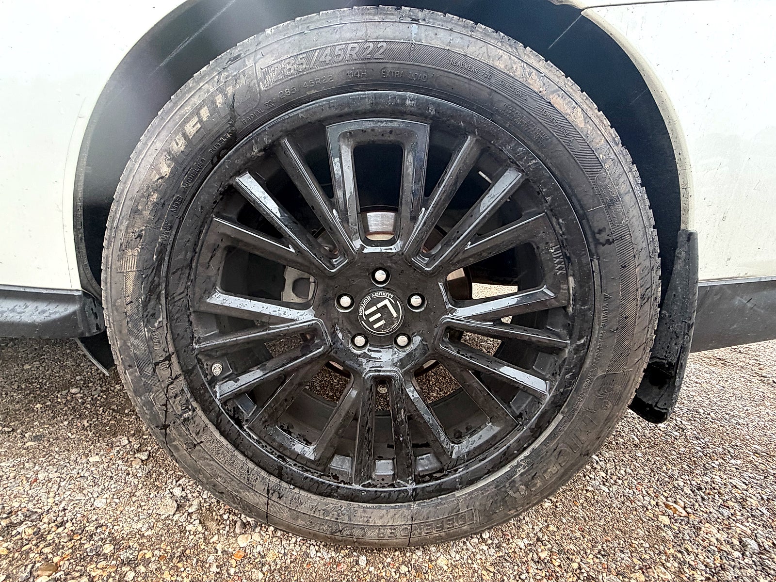 2018 Nissan Pathfinder SL