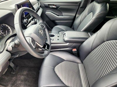 2023 Toyota Highlander XSE (A8) 4DR FRONT-WHEEL DRIVE