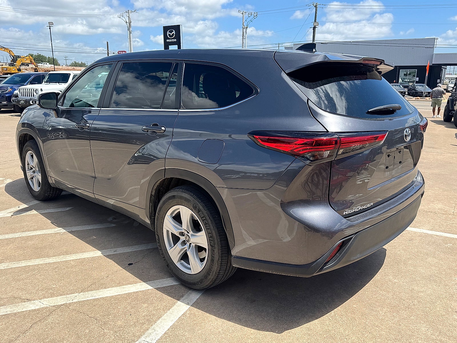 2023 Toyota Highlander L