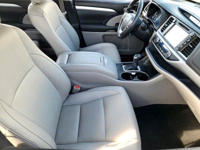 2019 Toyota Highlander XLE FWD V6