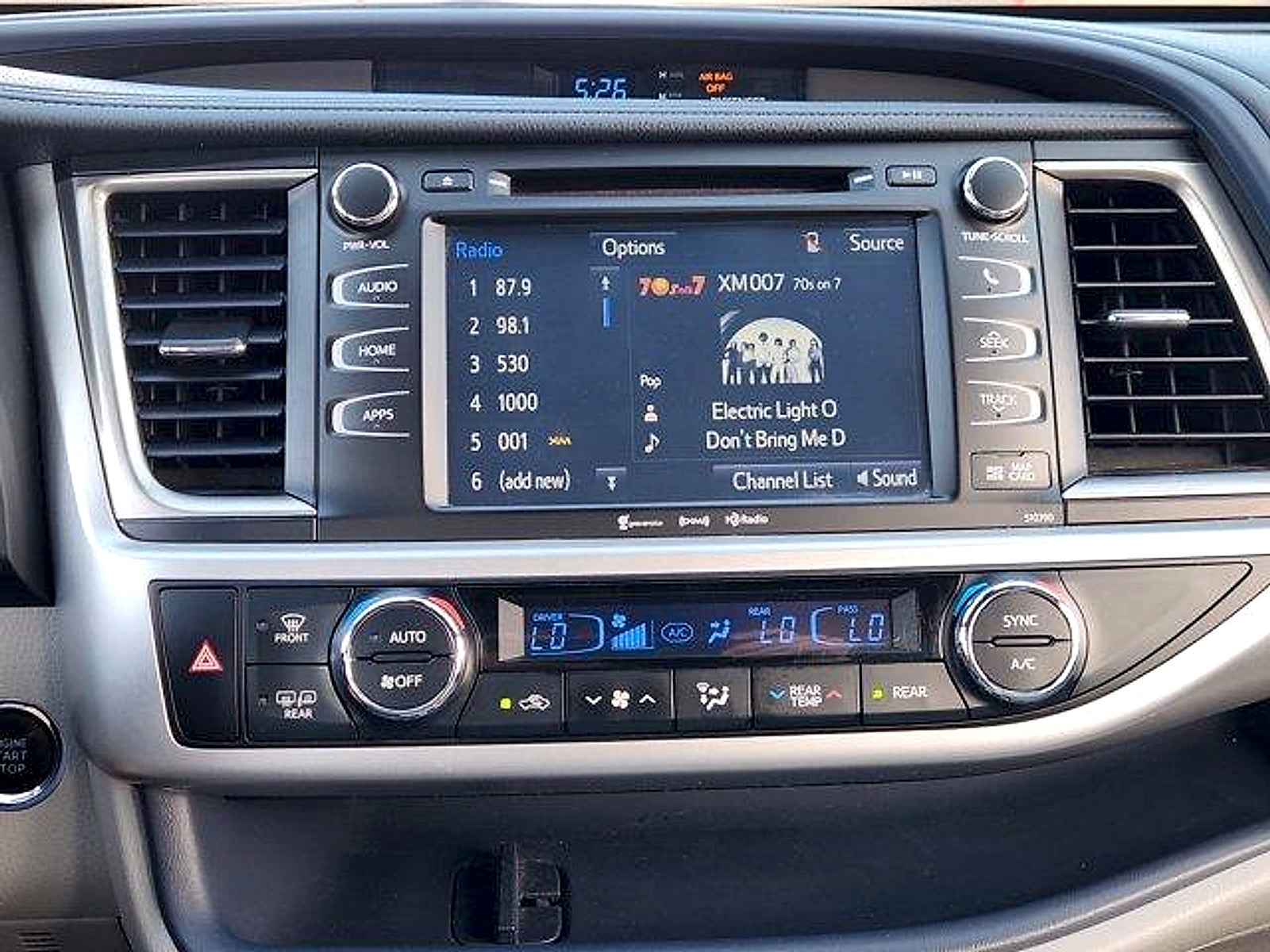 2019 Toyota Highlander XLE FWD V6