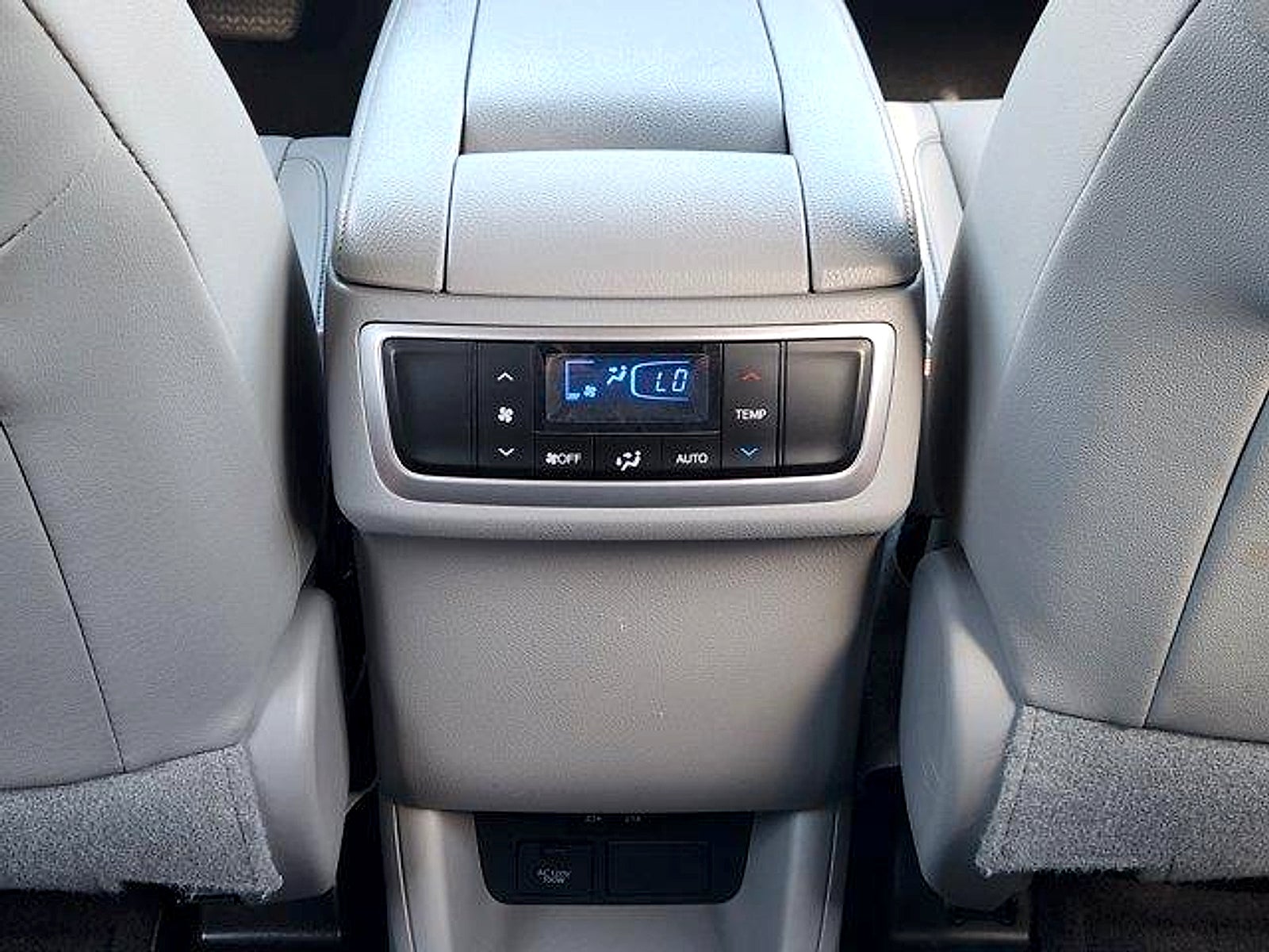 2019 Toyota Highlander XLE FWD V6