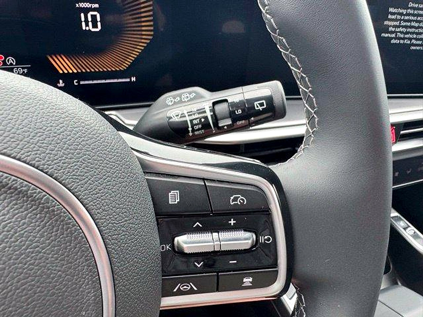 2025 Kia Sorento S