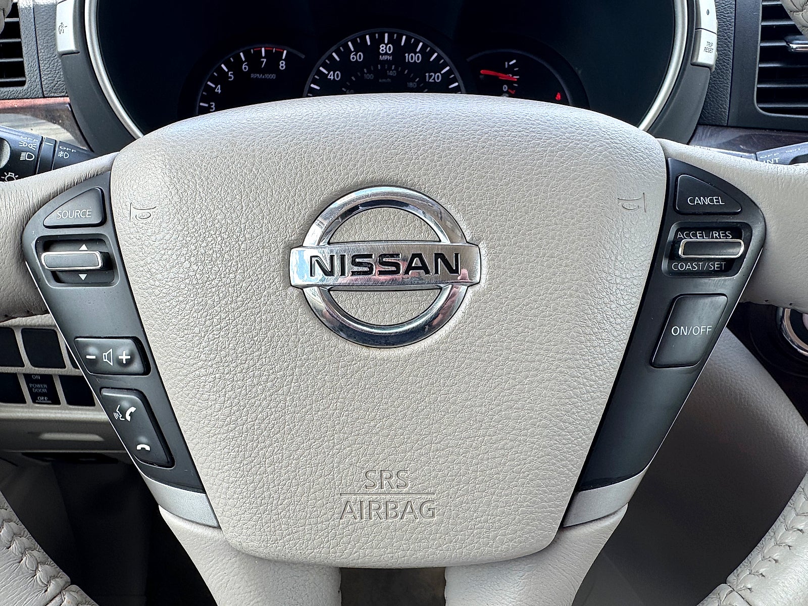 2016 Nissan Quest S