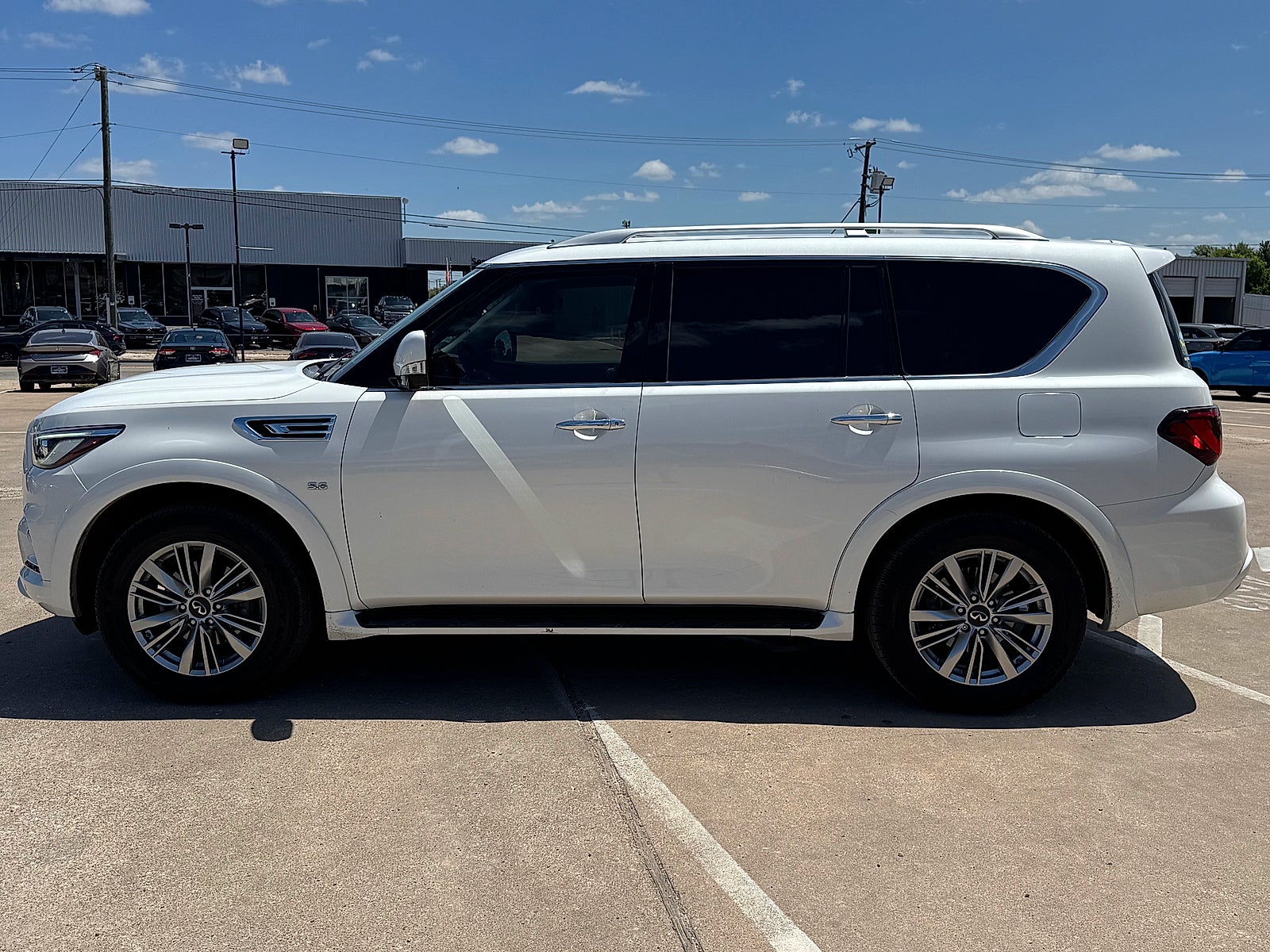 2018 INFINITI QX80 RWD
