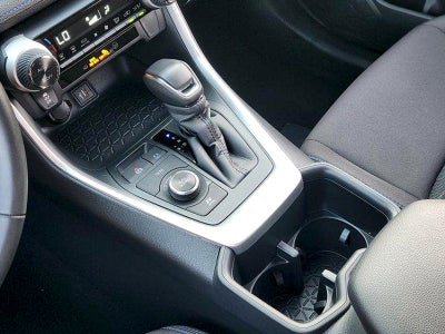 2025 Toyota RAV4 Hybrid SE