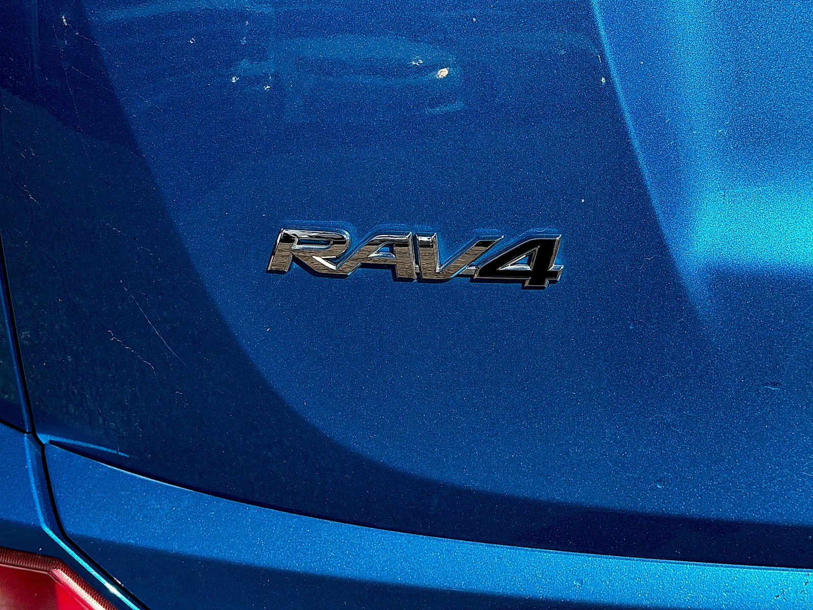 2018 Toyota RAV4 Hybrid XLE