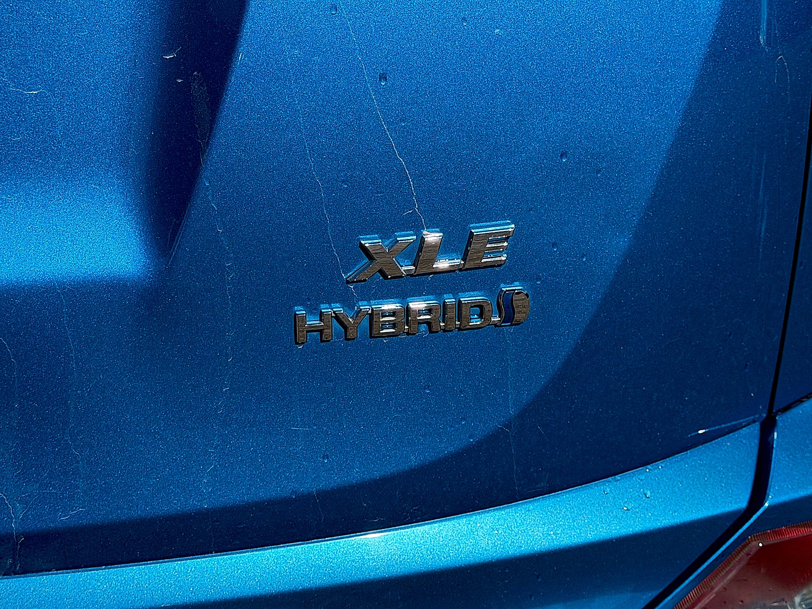 2018 Toyota RAV4 Hybrid XLE