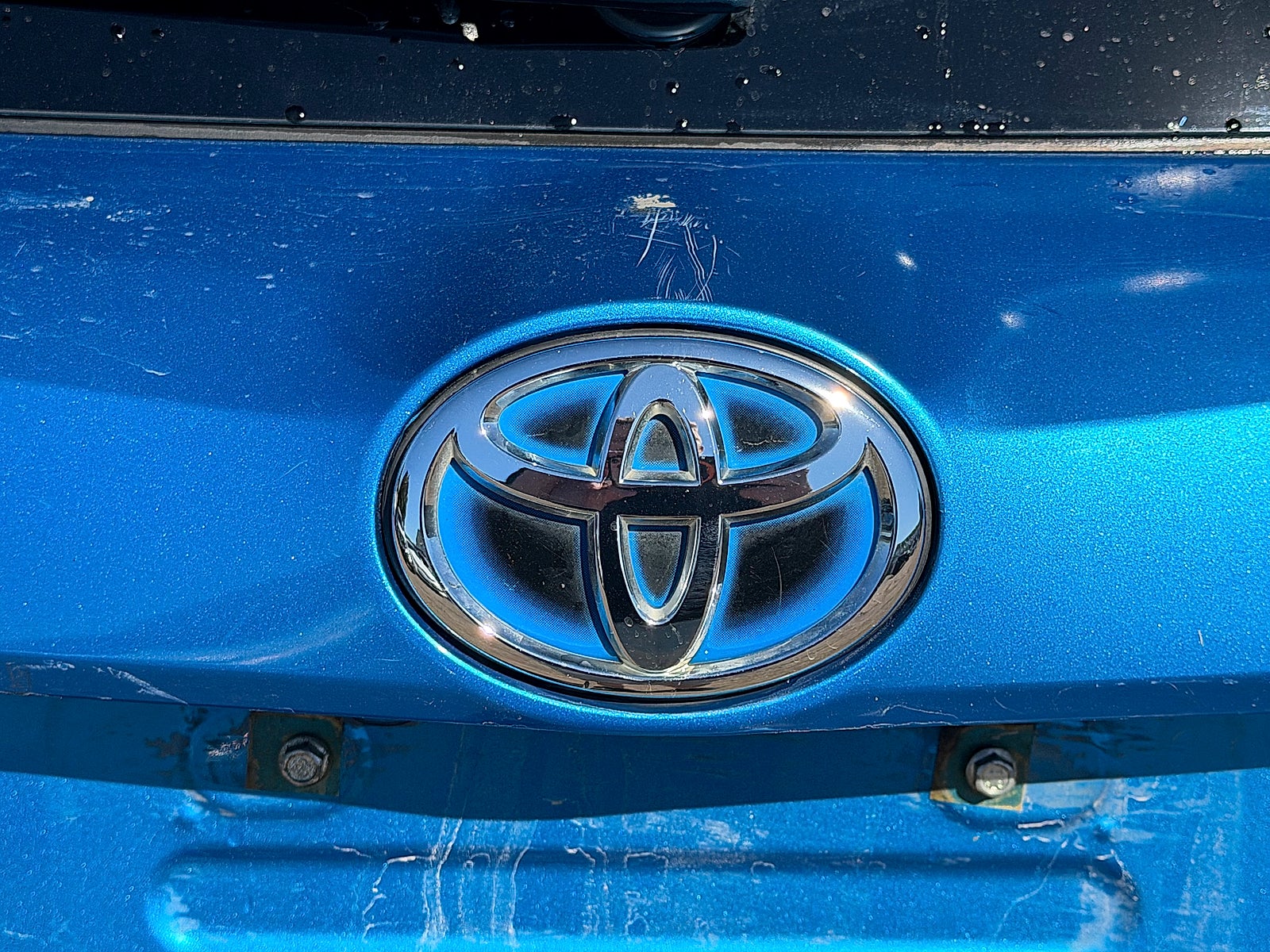 2018 Toyota RAV4 Hybrid XLE