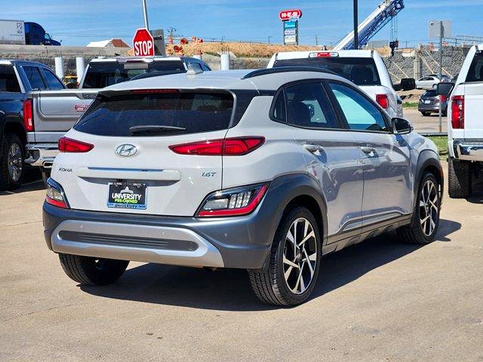 2022 Hyundai Kona Limited