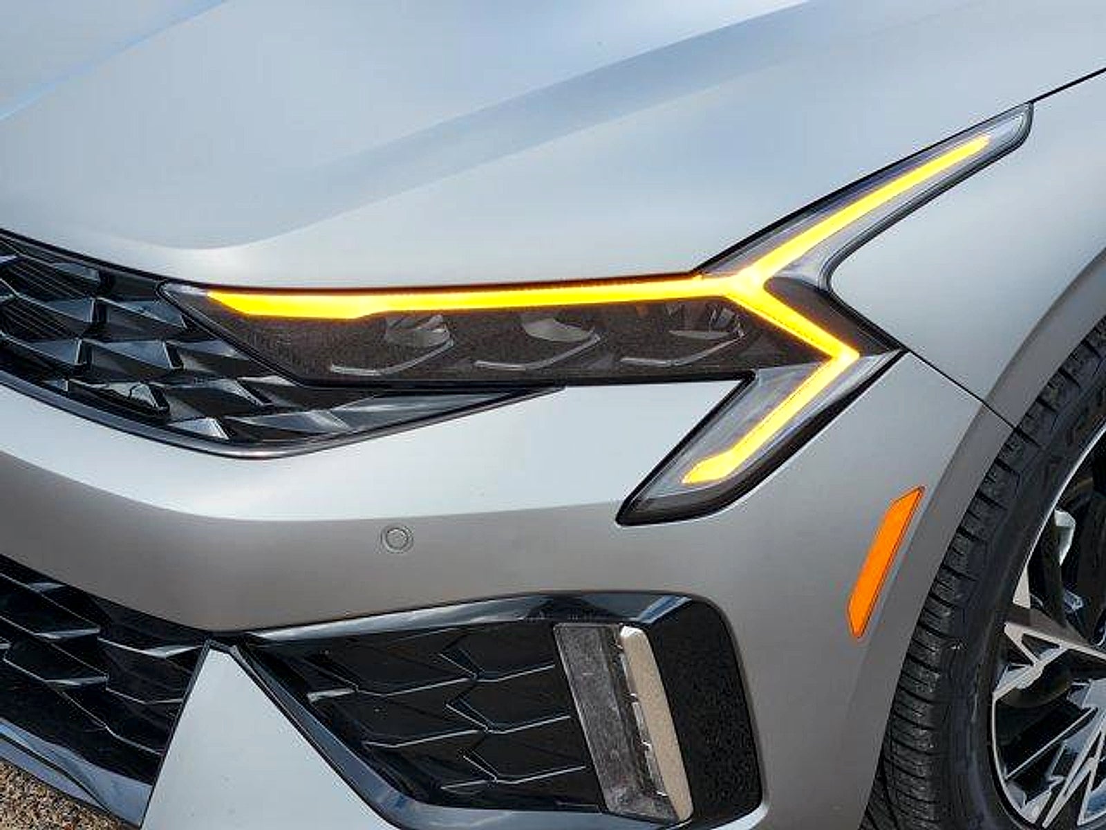 2025 Kia K5 GT-Line