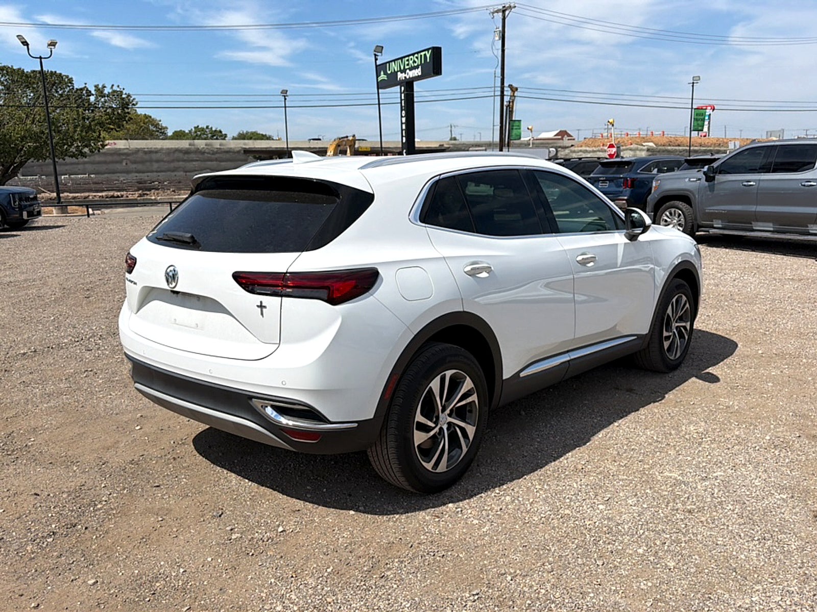 2023 Buick Envision Essence FWD