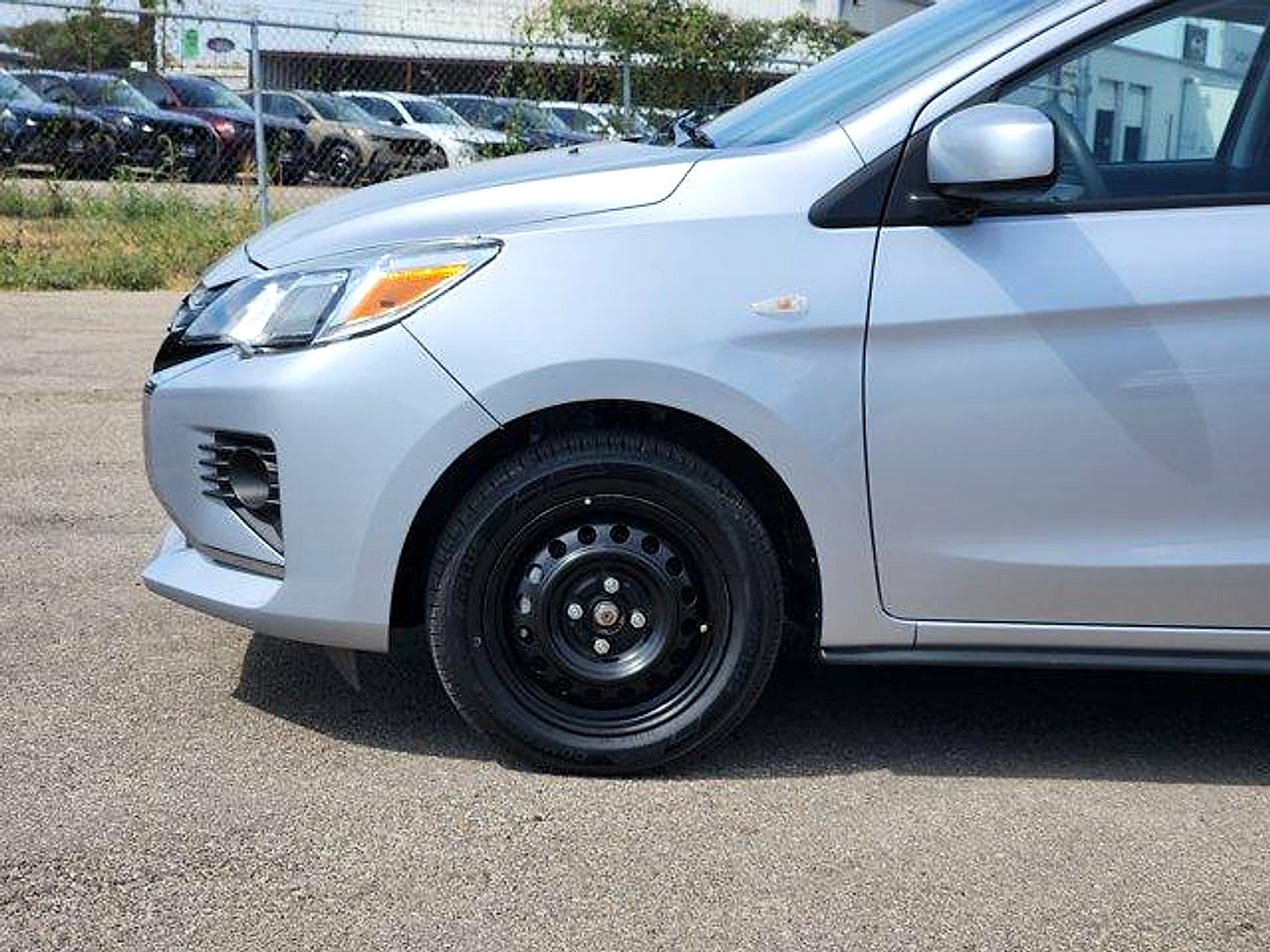2024 Mitsubishi Mirage ES