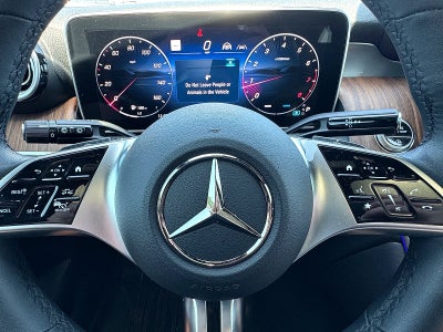 2025 Mercedes-Benz GLC 300 SUV