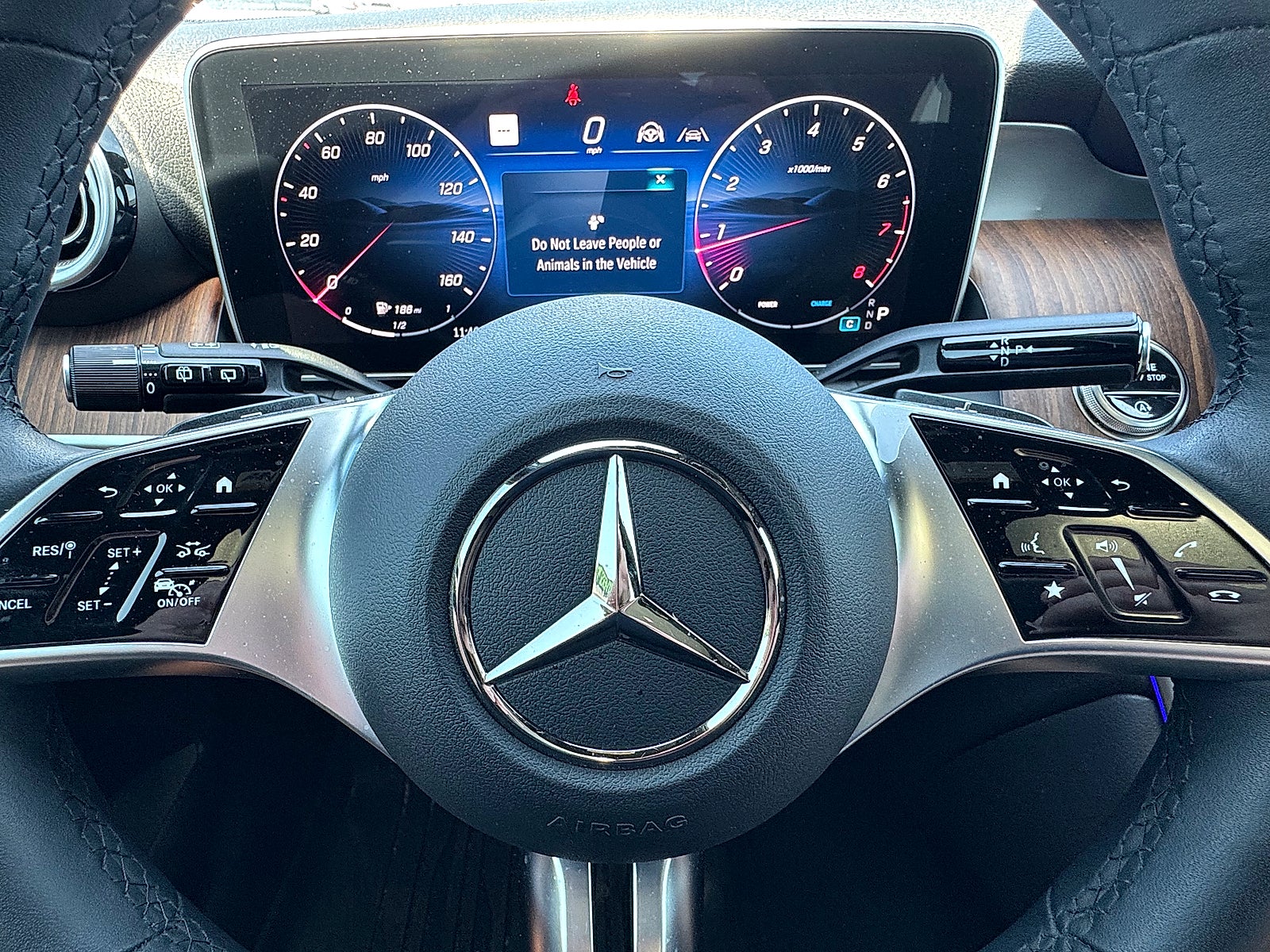 2025 Mercedes-Benz GLC 300 SUV
