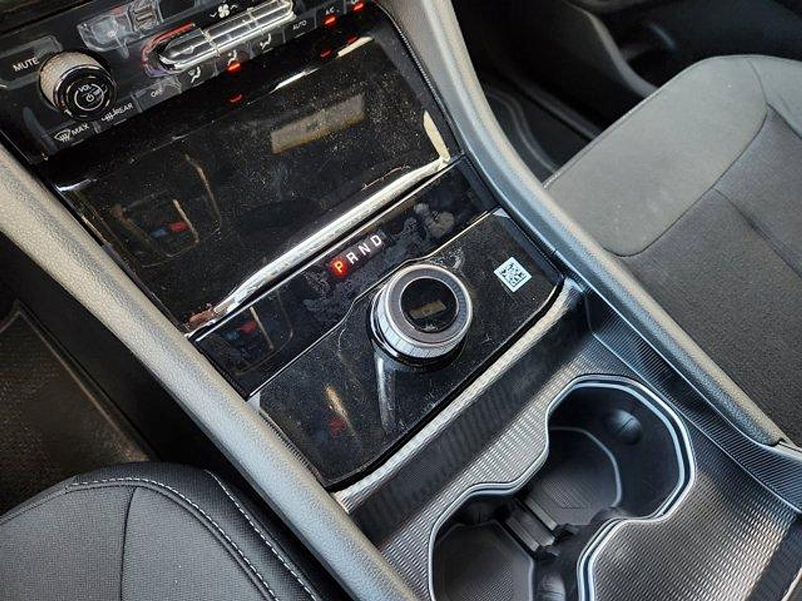 2026 Jeep Grand Cherokee GRAND CHEROKEE LAREDO X 4X2