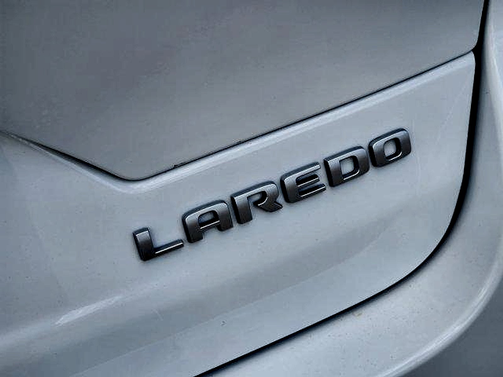 2026 Jeep Grand Cherokee GRAND CHEROKEE LAREDO 4X2