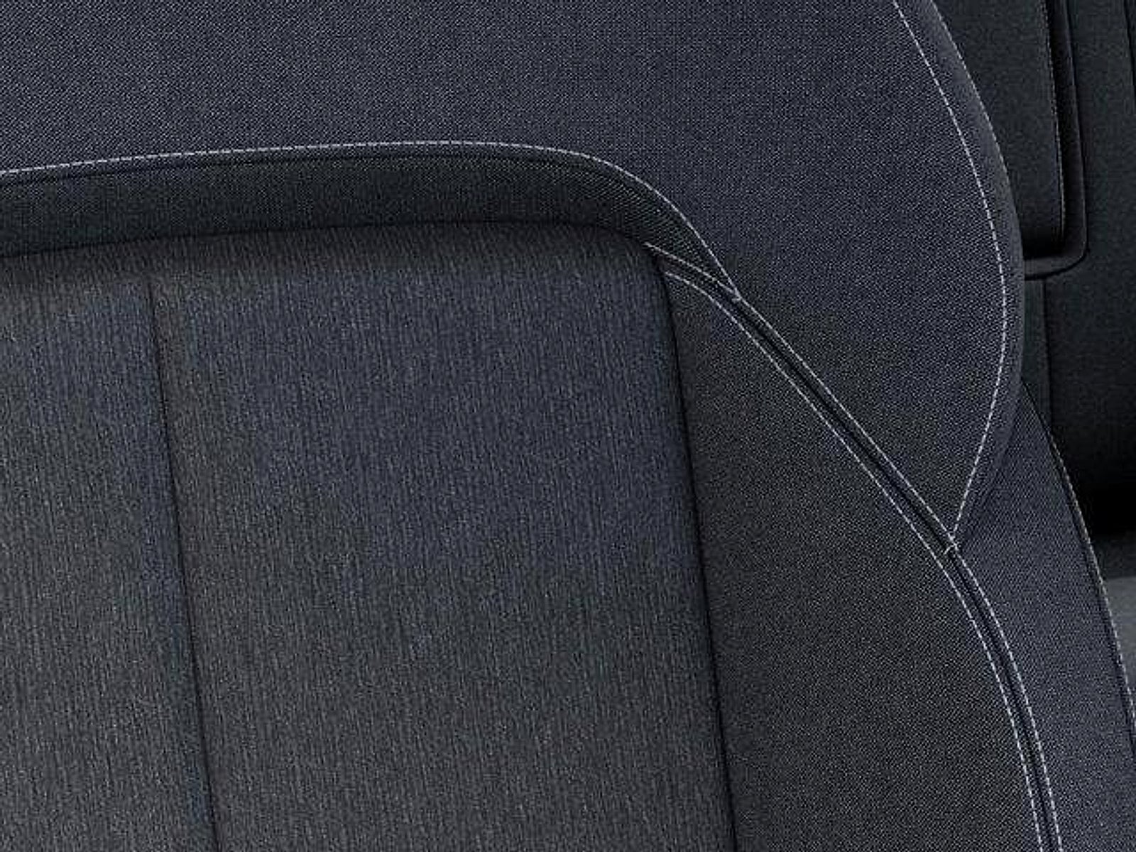 2026 Jeep Grand Cherokee GRAND CHEROKEE LAREDO 4X2