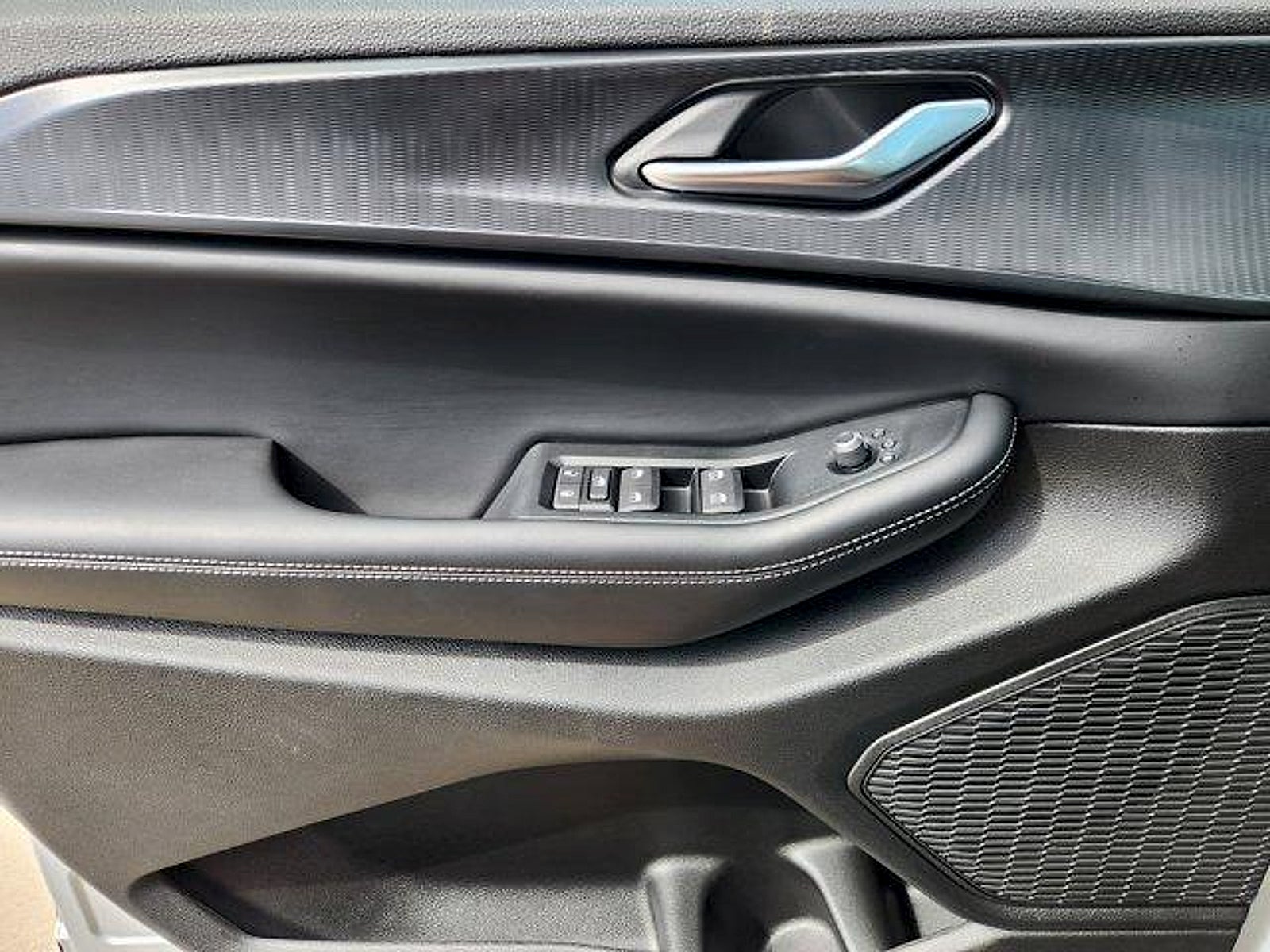 2026 Jeep Grand Cherokee GRAND CHEROKEE LAREDO 4X2