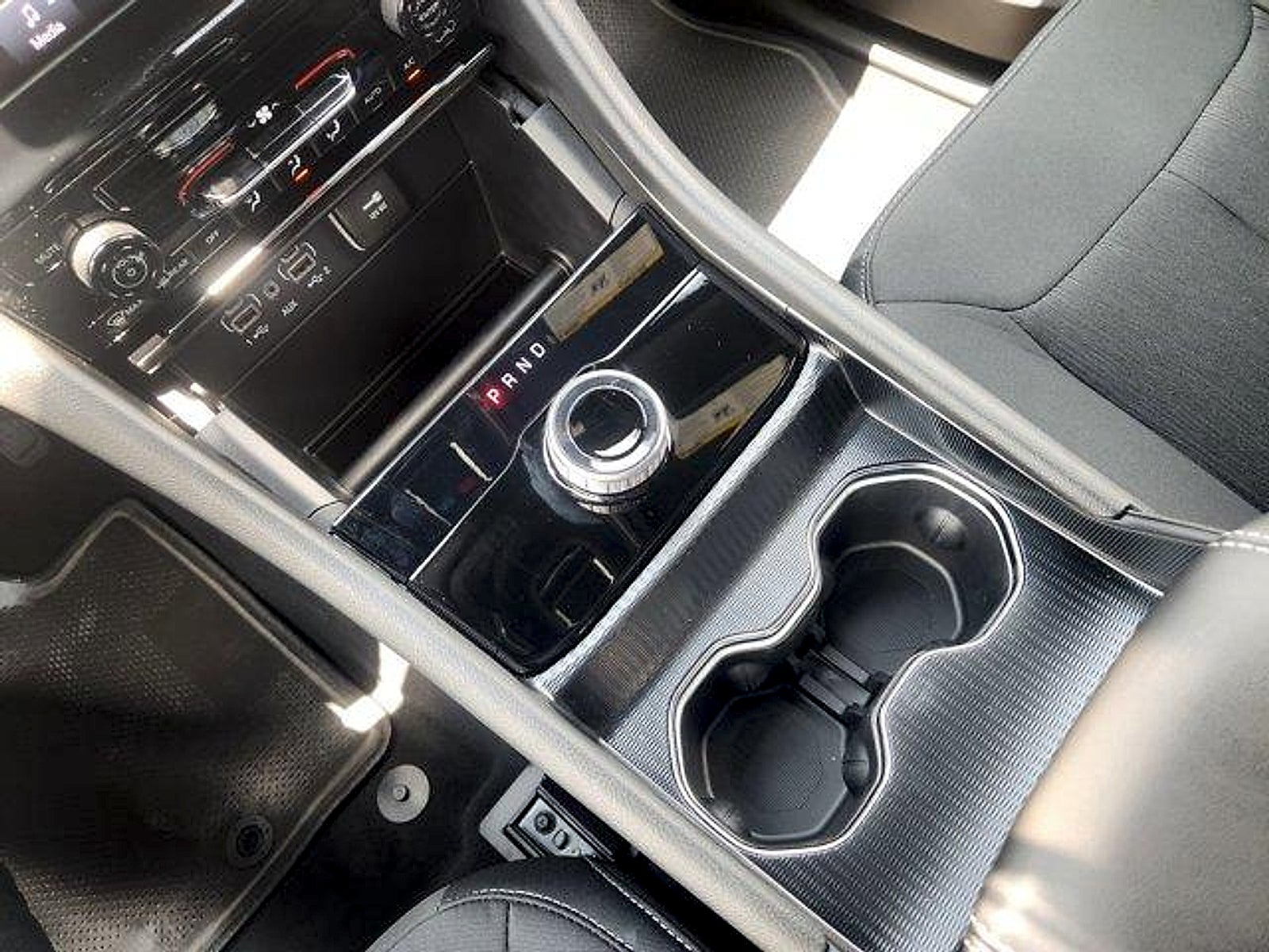 2026 Jeep Grand Cherokee GRAND CHEROKEE LAREDO 4X2