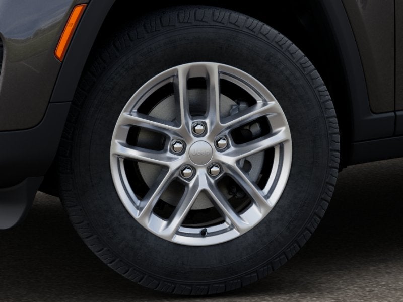 2026 Jeep Grand Cherokee GRAND CHEROKEE LAREDO X 4X2