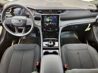 2026 Jeep Grand Cherokee GRAND CHEROKEE LAREDO X 4X2