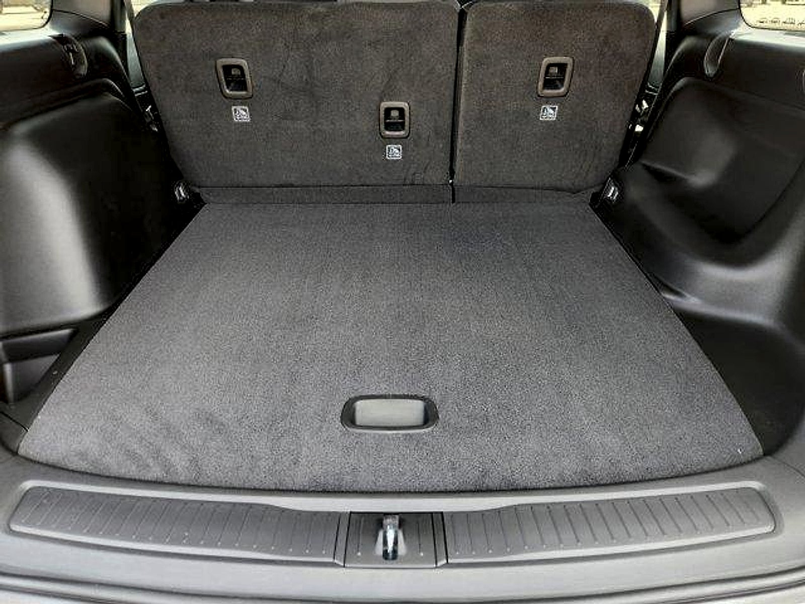 2026 Jeep Grand Cherokee GRAND CHEROKEE LAREDO X 4X2