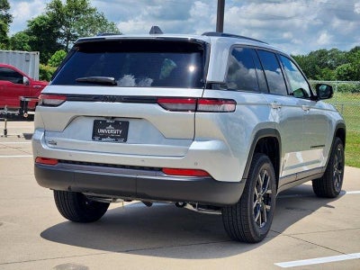2026 Jeep Grand Cherokee GRAND CHEROKEE LAREDO ALTITUDE 4X2