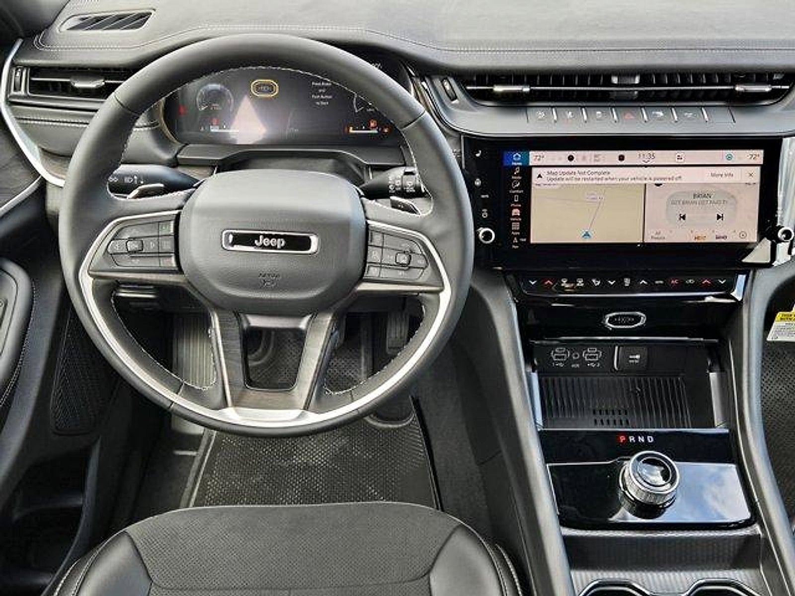 2026 Jeep Grand Cherokee GRAND CHEROKEE LAREDO ALTITUDE 4X2