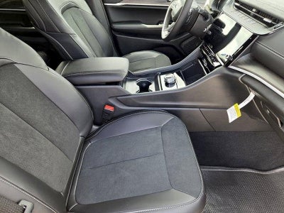 2026 Jeep Grand Cherokee GRAND CHEROKEE LAREDO ALTITUDE 4X2