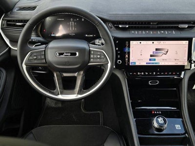 2026 Jeep Grand Cherokee GRAND CHEROKEE LAREDO ALTITUDE 4X2