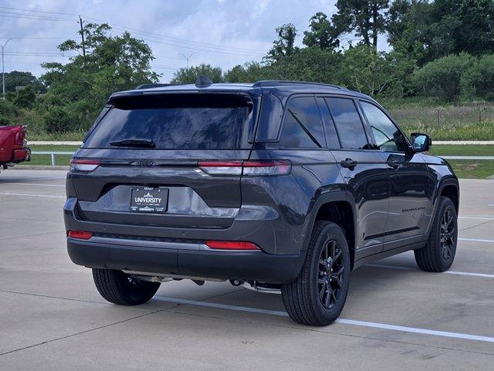 2026 Jeep Grand Cherokee GRAND CHEROKEE LAREDO ALTITUDE 4X2