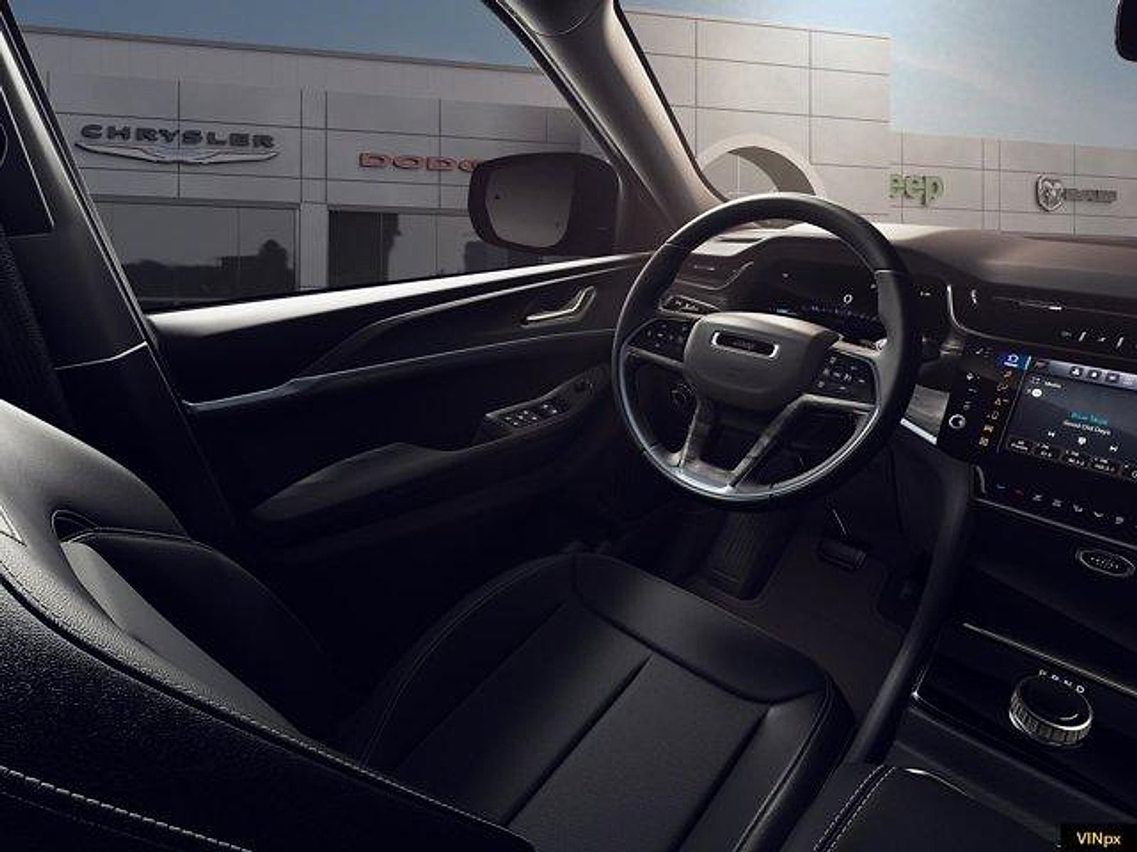 2026 Jeep Grand Cherokee GRAND CHEROKEE LAREDO ALTITUDE 4X2