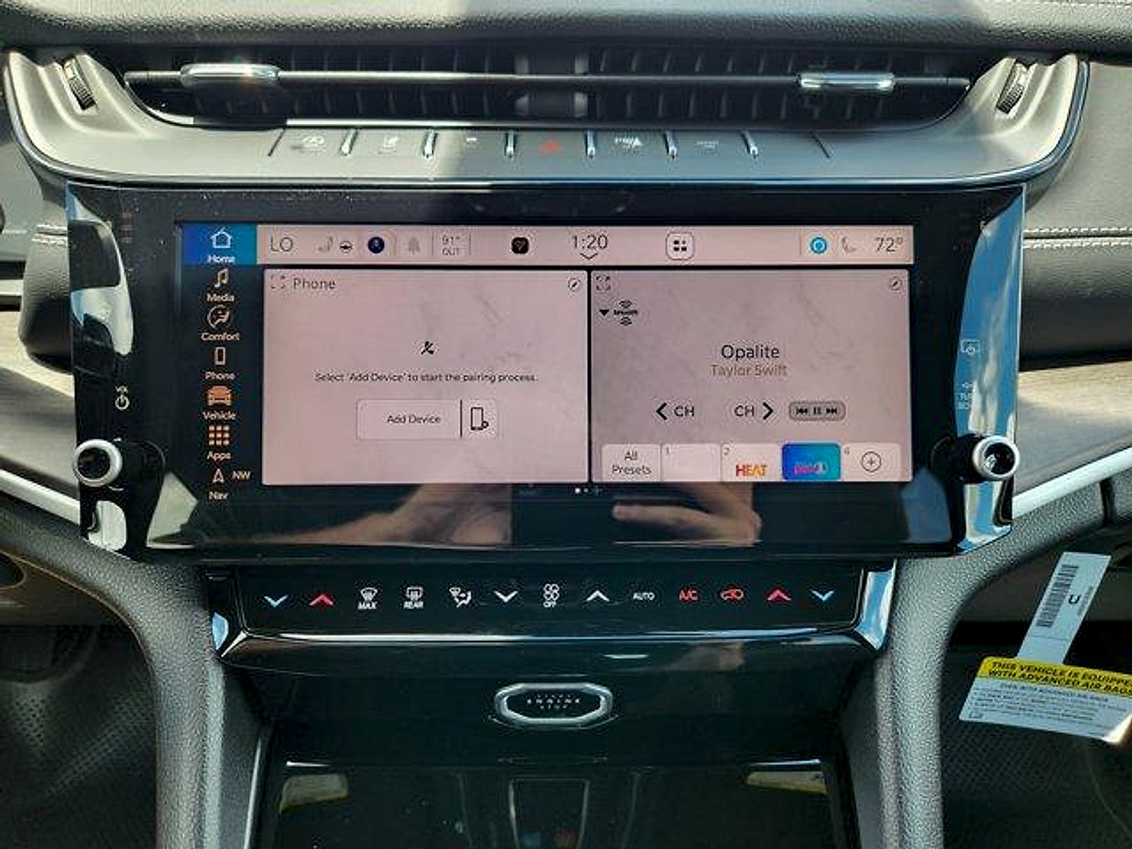 2026 Jeep Grand Cherokee GRAND CHEROKEE LAREDO ALTITUDE 4X2